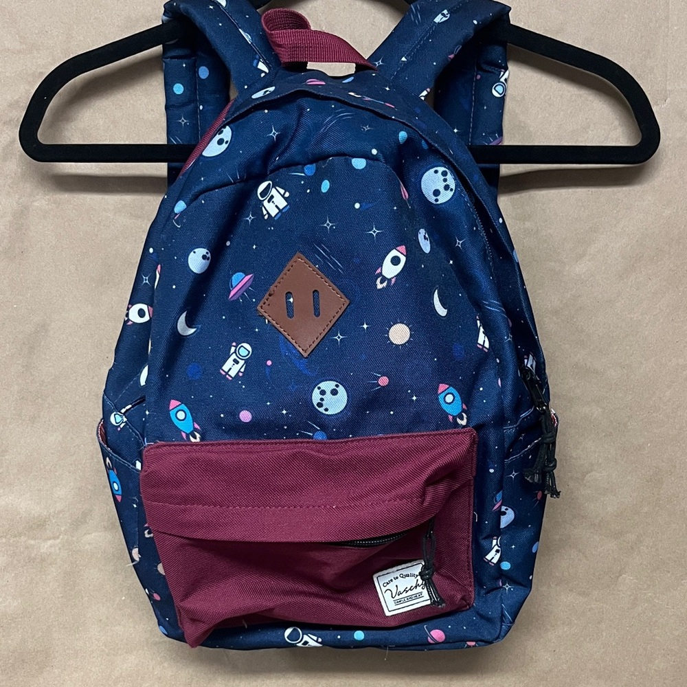 Vaschy kids Space-Themed Kids Backpack NWOT